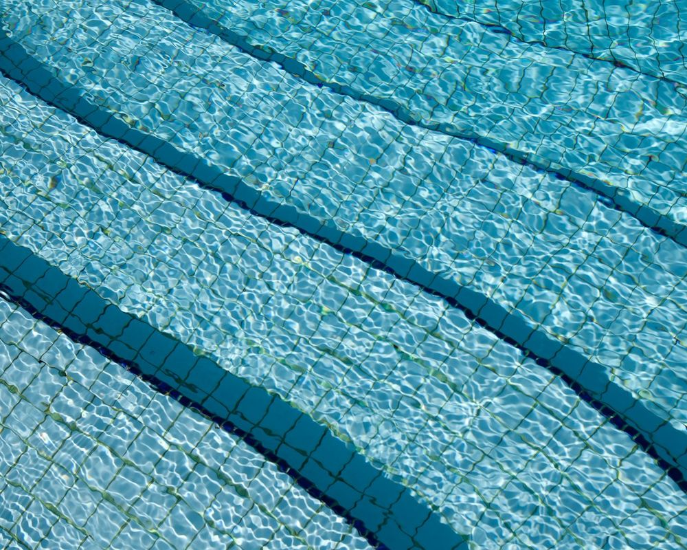 Une piscine dont vous